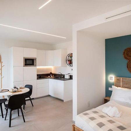 Gentile 46 Blu Luxury Flat Apartment Bari Exterior photo