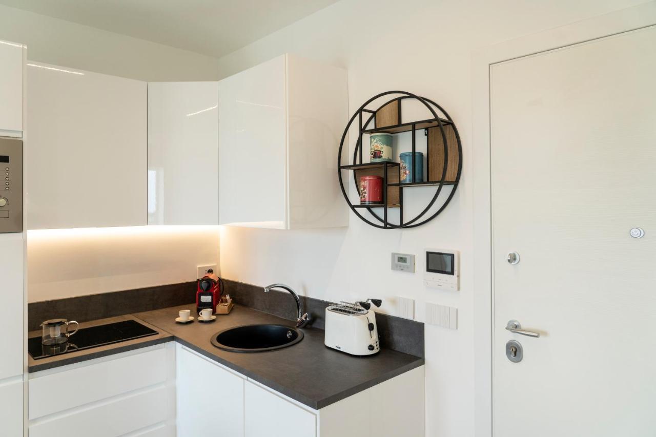 Gentile 46 Blu Luxury Flat Apartment Bari Exterior photo