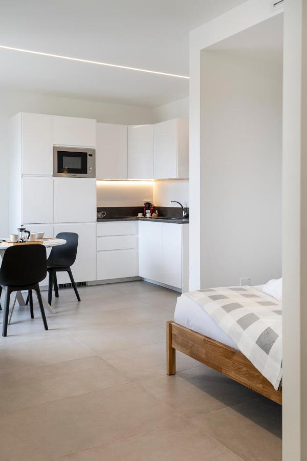 Gentile 46 Blu Luxury Flat Apartment Bari Exterior photo