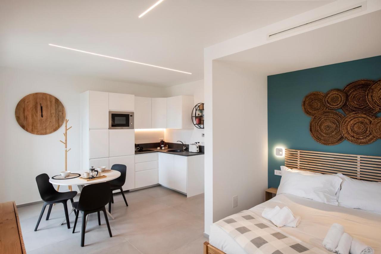 Gentile 46 Blu Luxury Flat Apartment Bari Exterior photo